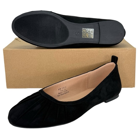 Journee Collection Tannya Black Microsuede Womens Flats Size 8.5M - Picture 9 of 10